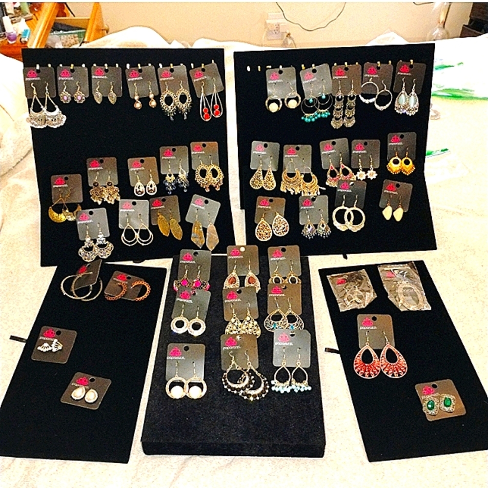 Price Lowered Less Than $1.25 Per Item! paparazzi MYSTERY GRAB !